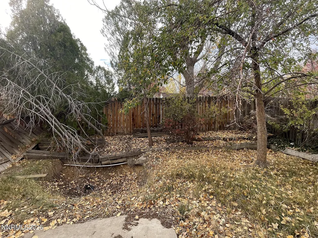 2285 King Edward Reno NV 89503