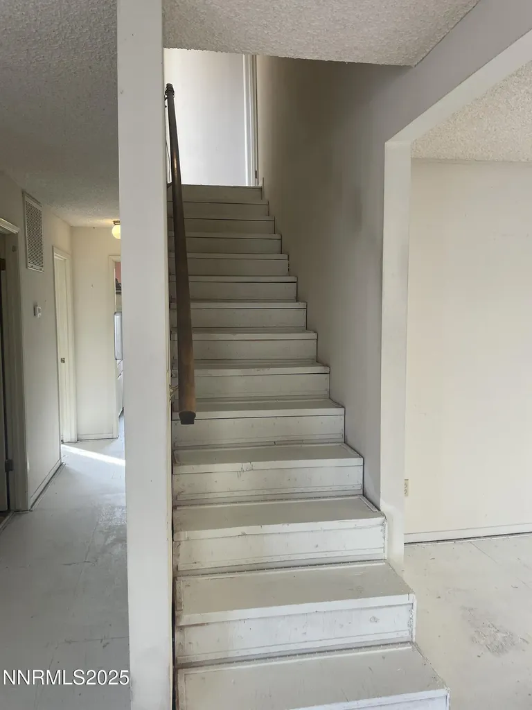 2285 King Edward Reno NV 89503