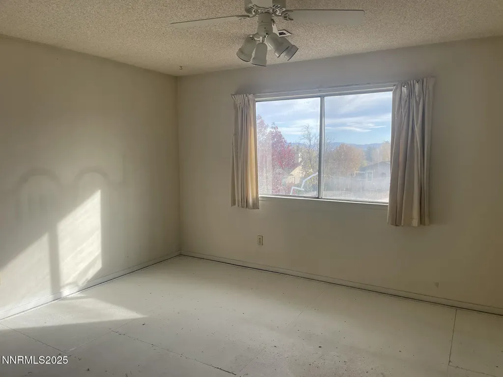 2285 King Edward Reno NV 89503