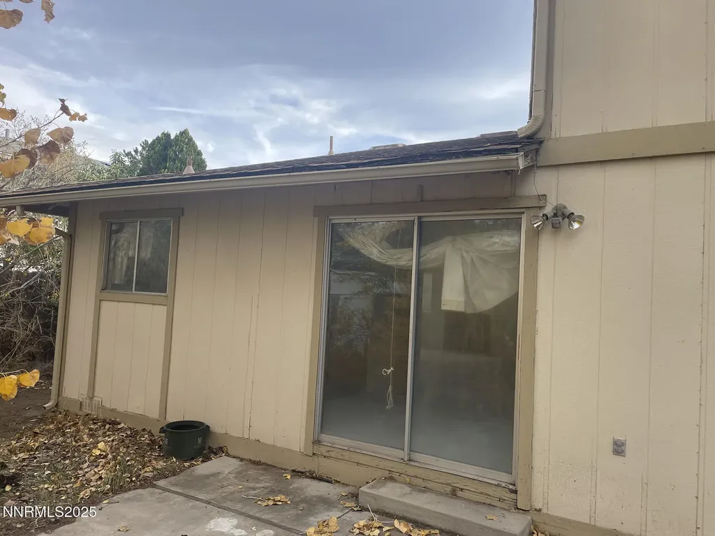 2285 King Edward Reno NV 89503