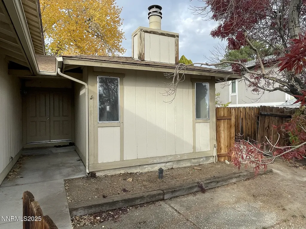 2285 King Edward Reno NV 89503