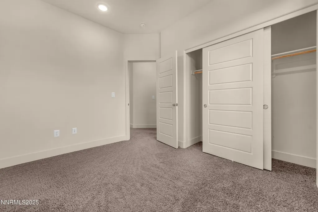 2562 River Hatchling Reno NV 89503