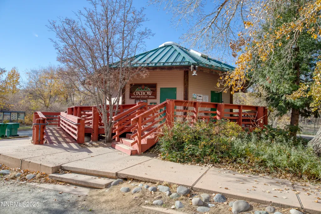 2562 River Hatchling Reno NV 89503