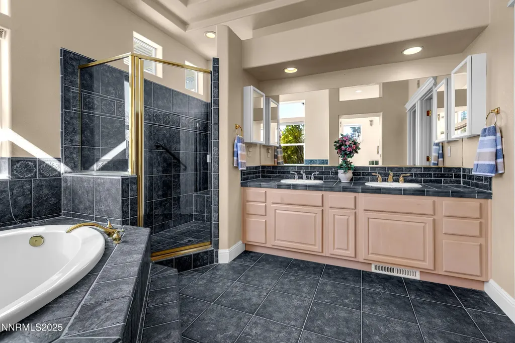 1860 Hidden Meadows Reno NV 89502