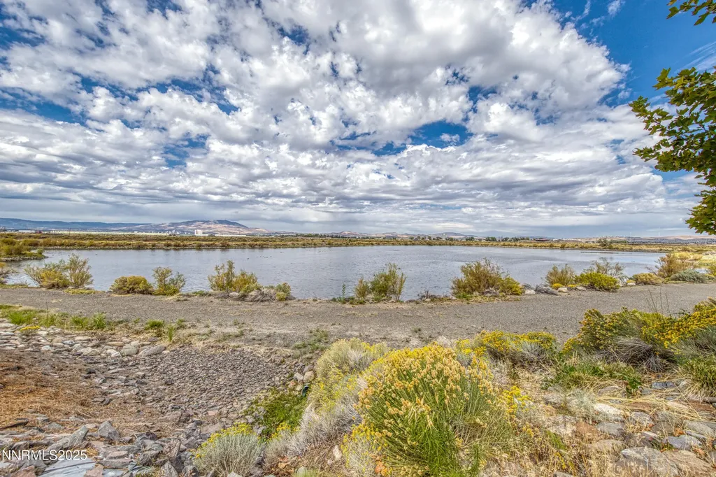 1860 Hidden Meadows Reno NV 89502