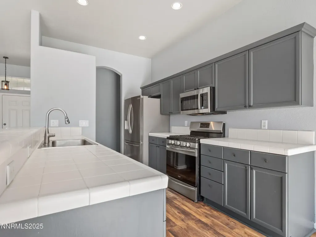 117 Elkhorn Dayton NV 89403