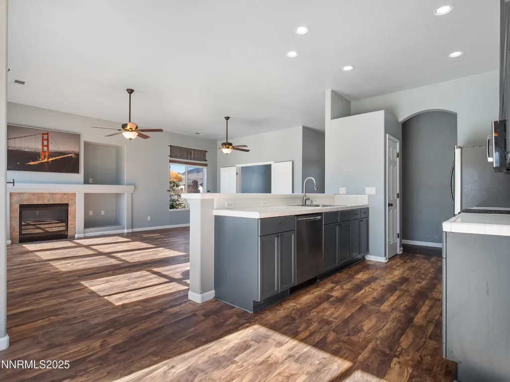 117 Elkhorn Dayton NV 89403