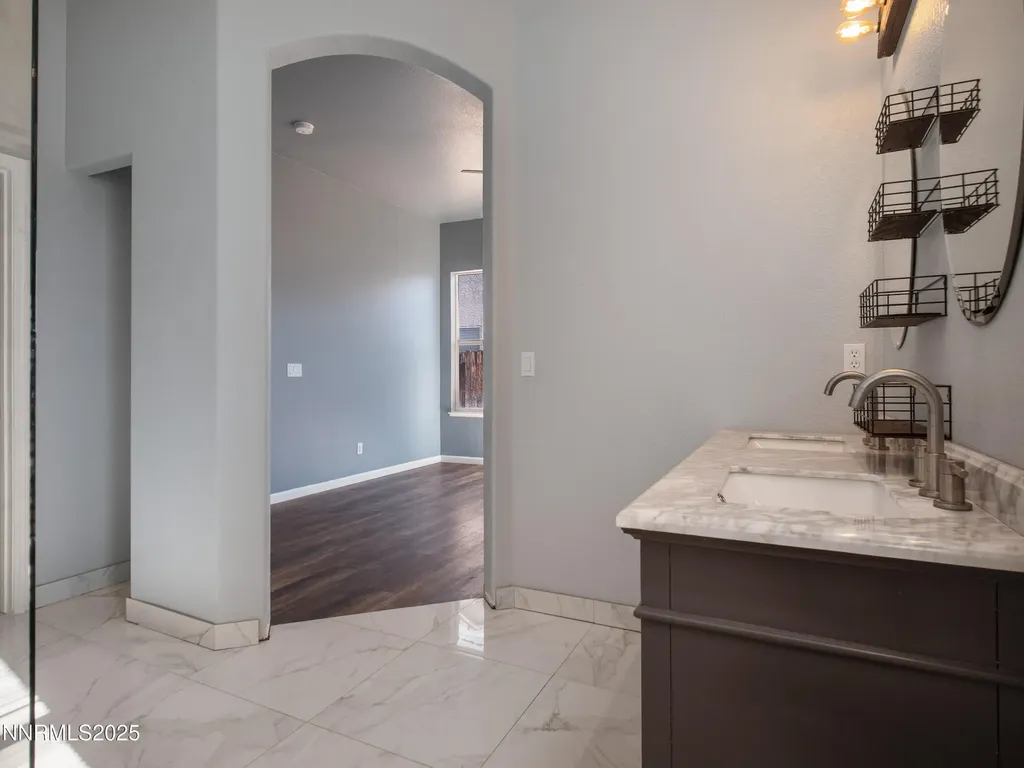 117 Elkhorn Dayton NV 89403