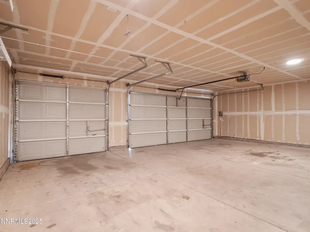 117 Elkhorn Dayton NV 89403