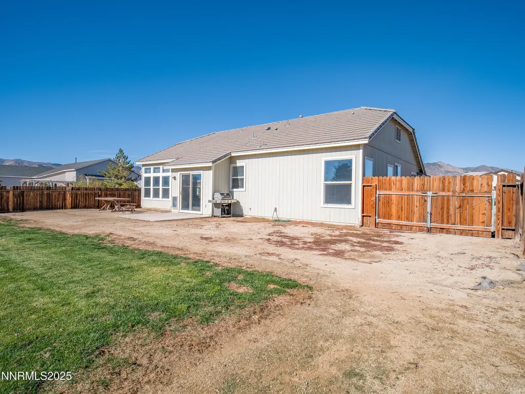 117 Elkhorn Dayton NV 89403