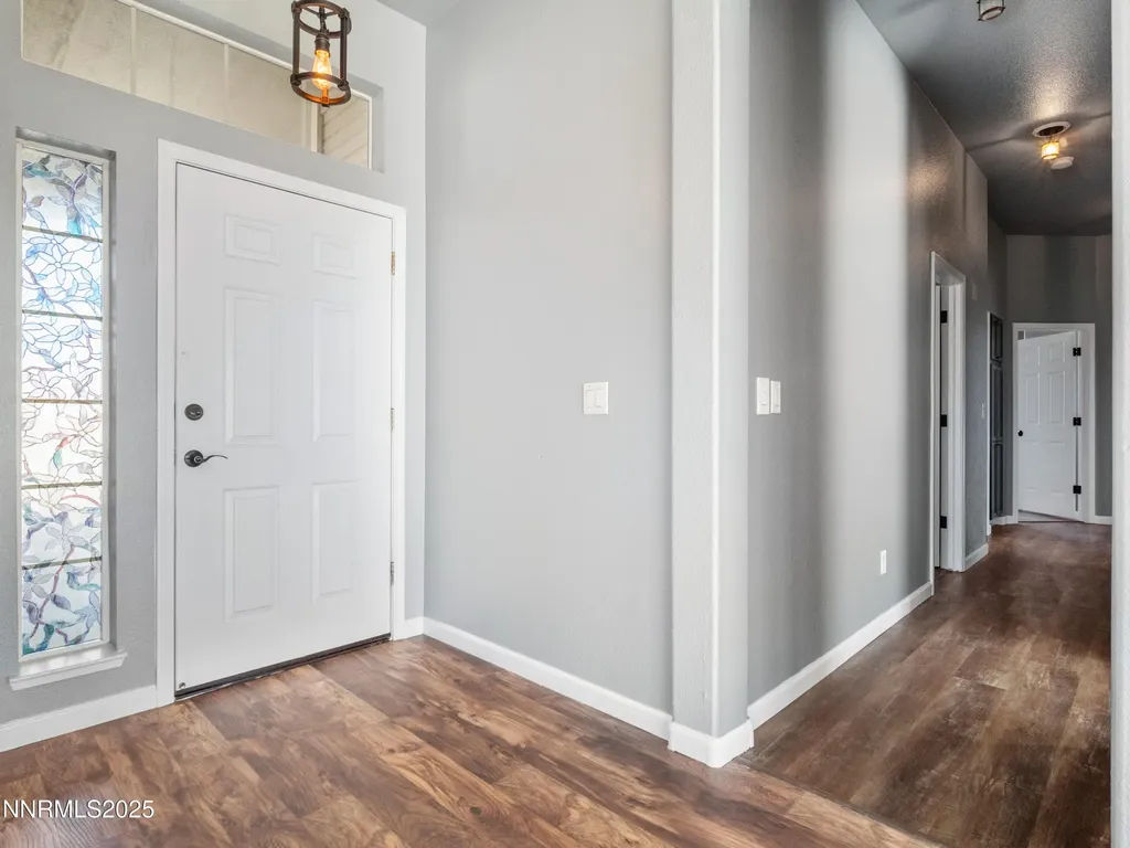117 Elkhorn Dayton NV 89403