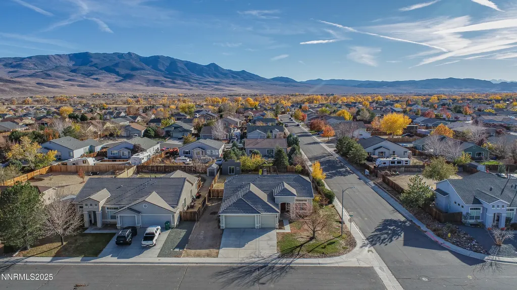 117 Elkhorn Dayton NV 89403
