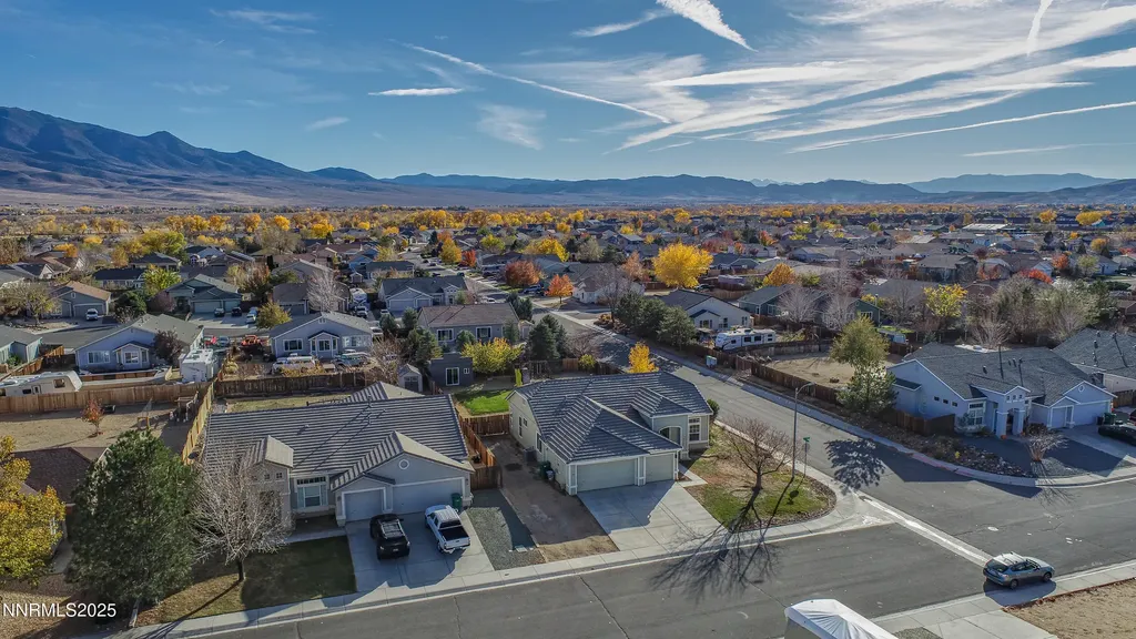 117 Elkhorn Dayton NV 89403