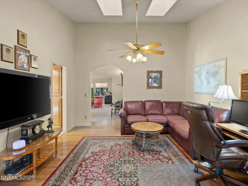 3330 Thornhill Reno NV 89509
