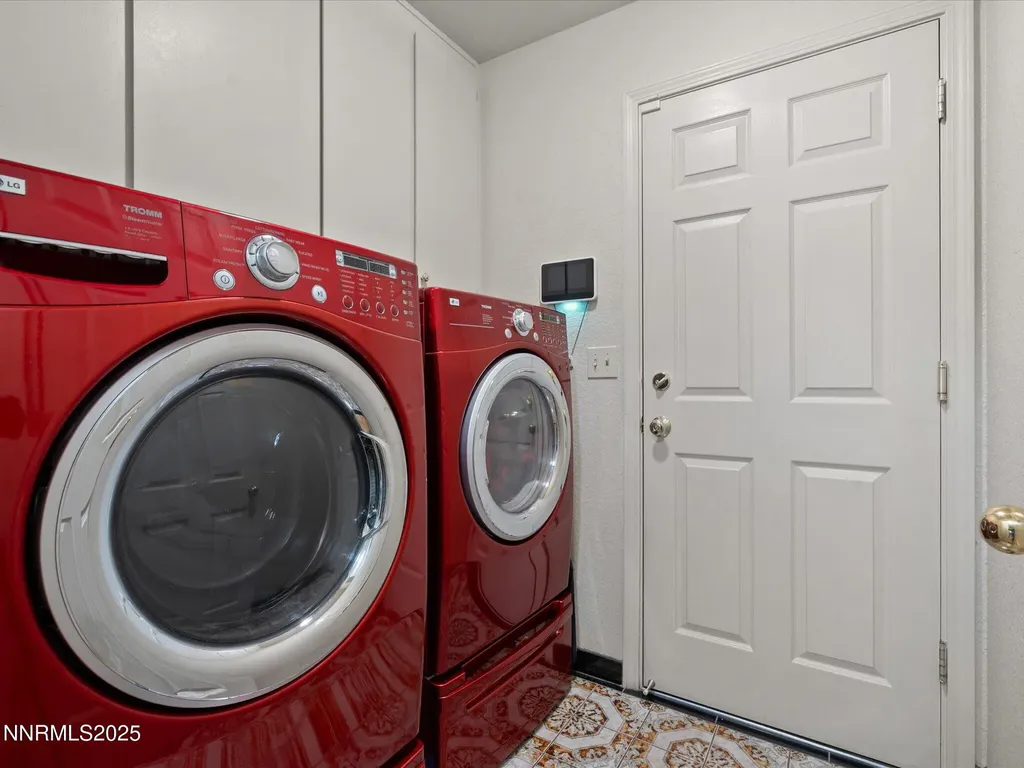 3330 Thornhill Reno NV 89509