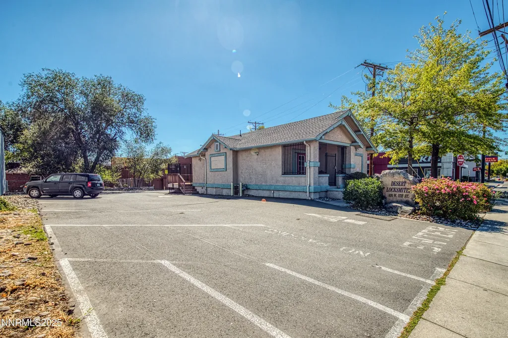 836 5th Reno NV 89503