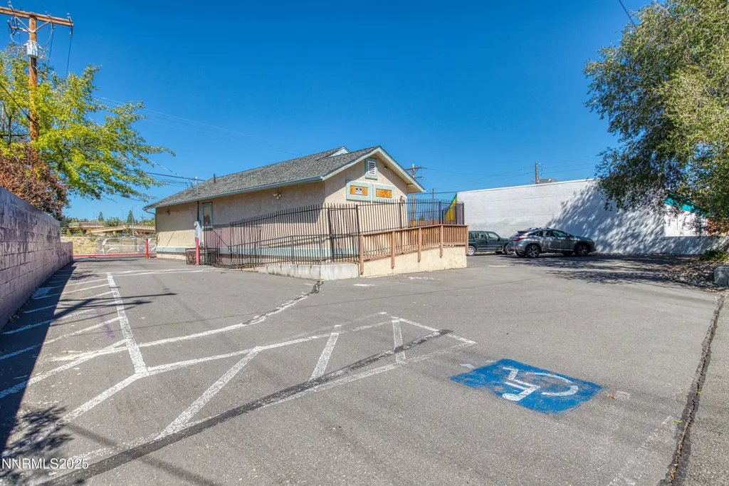 836 5th Reno NV 89503