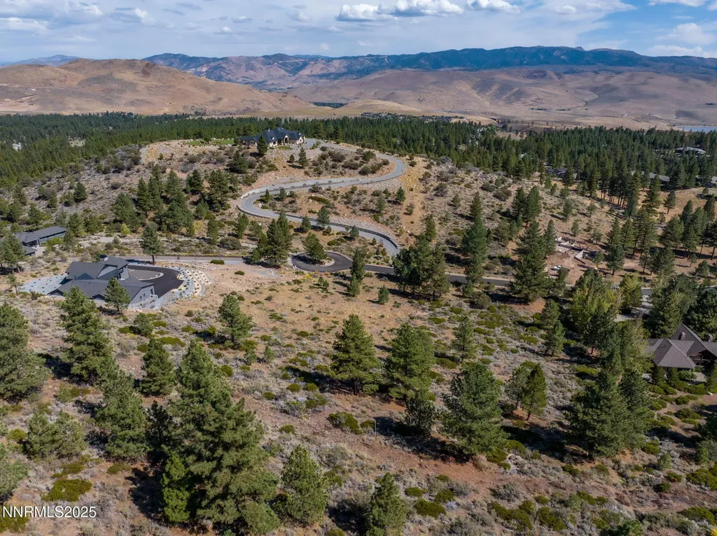 32 Bennington Reno NV 89511