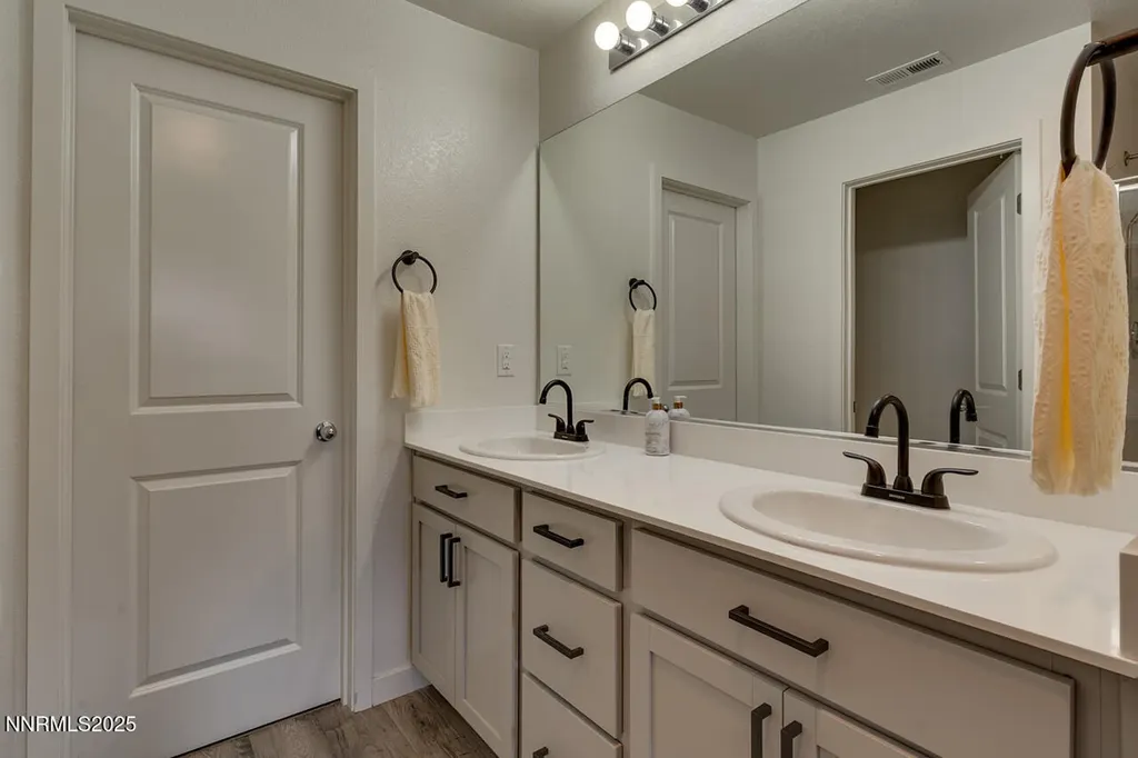8882 Trifid Reno NV 89506
