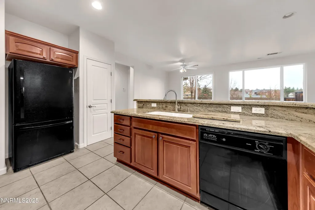 1710 Trailcreek Reno NV 89523