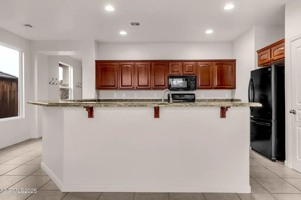 1710 Trailcreek Reno NV 89523