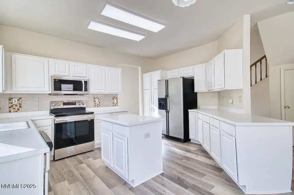 3160 Sky Country Reno NV 89503