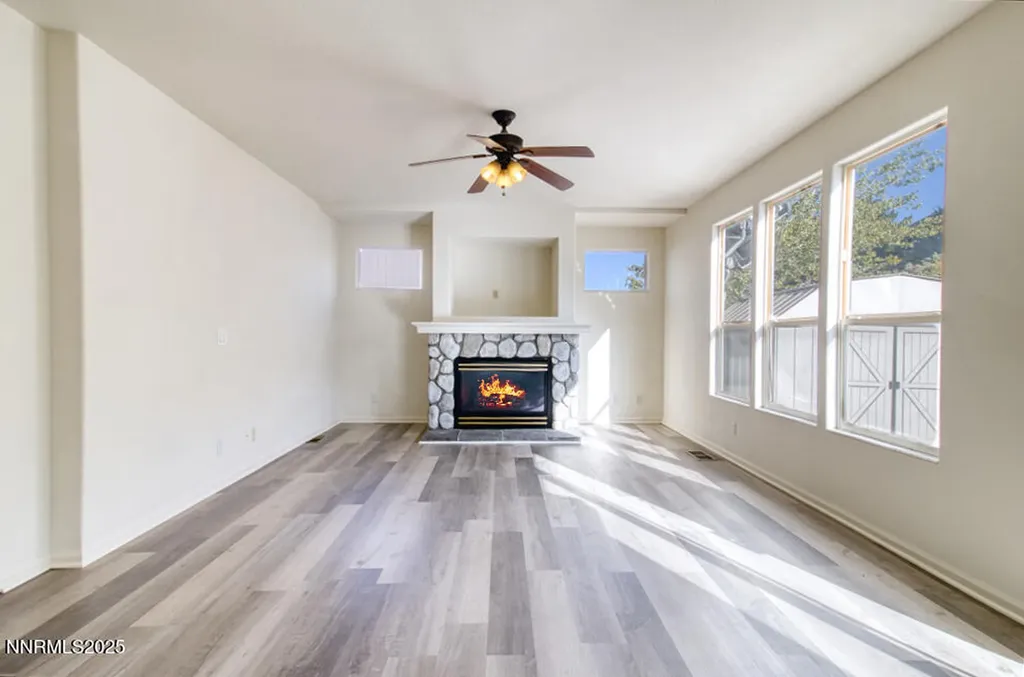 3160 Sky Country Reno NV 89503