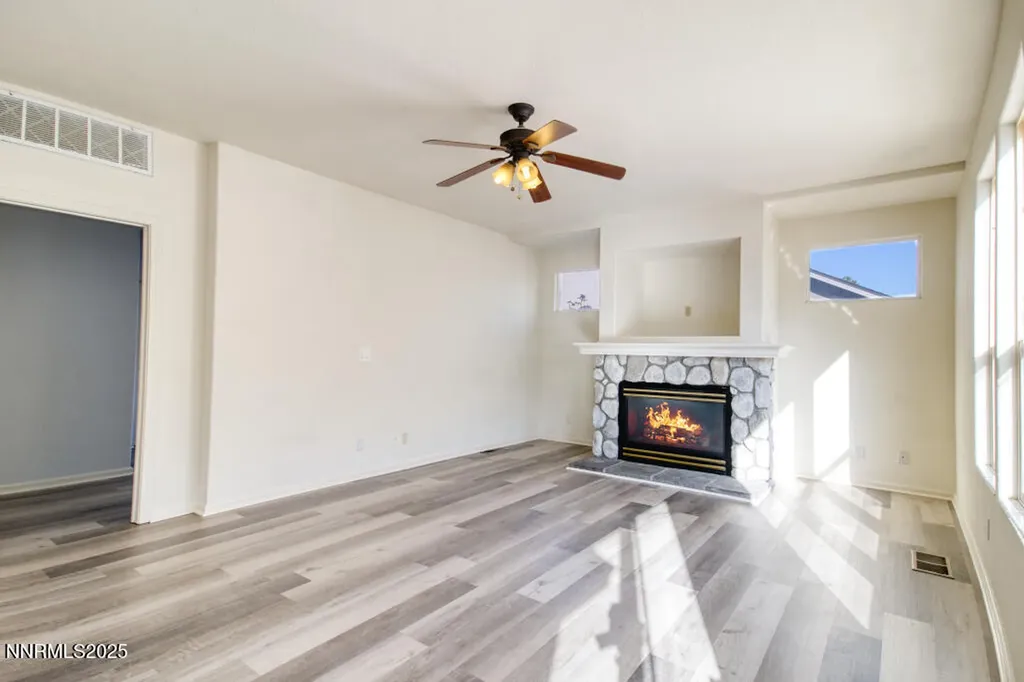 3160 Sky Country Reno NV 89503