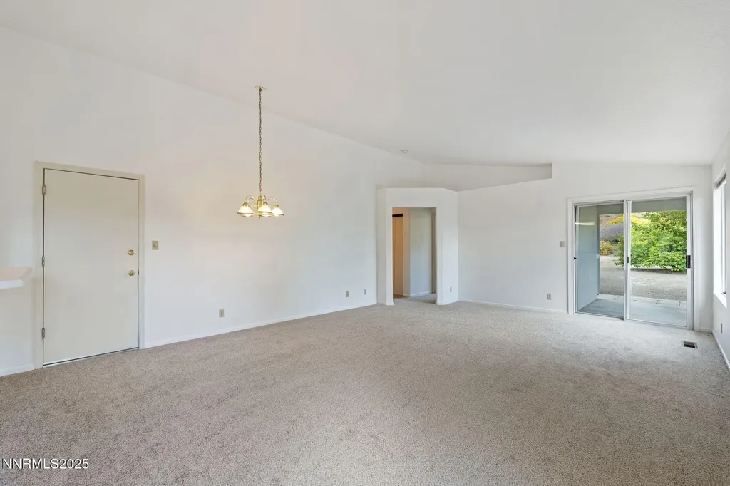 6811 Sonterra Reno NV 89523