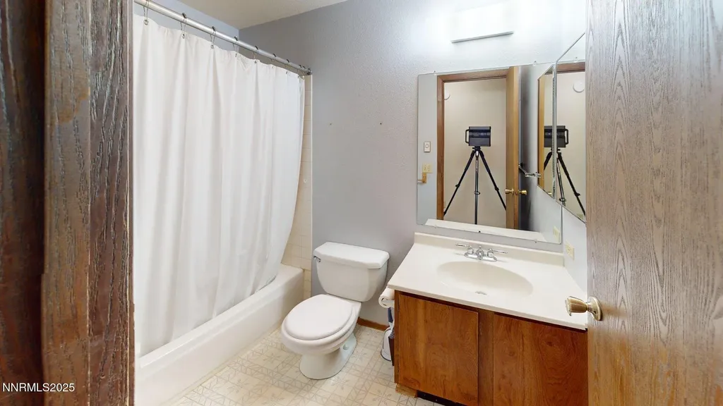 3 Colado Winnemucca NV 89445