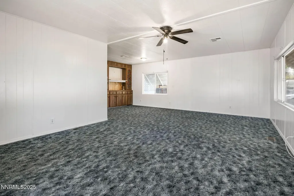 2355 Columbia Carson City NV 89701