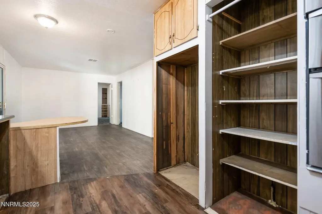 2355 Columbia Carson City NV 89701