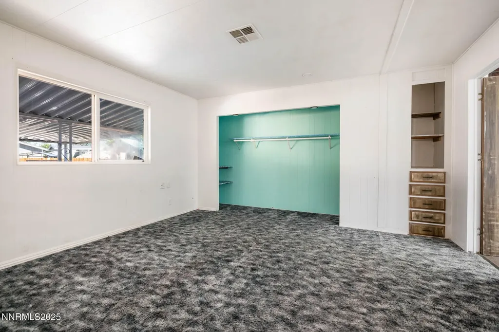 2355 Columbia Carson City NV 89701
