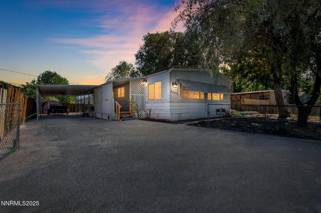 2355 Columbia Carson City NV 89701