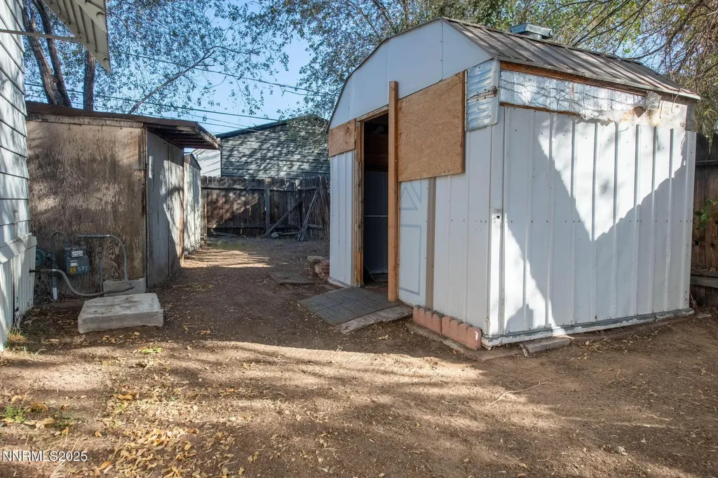 2355 Columbia Carson City NV 89701