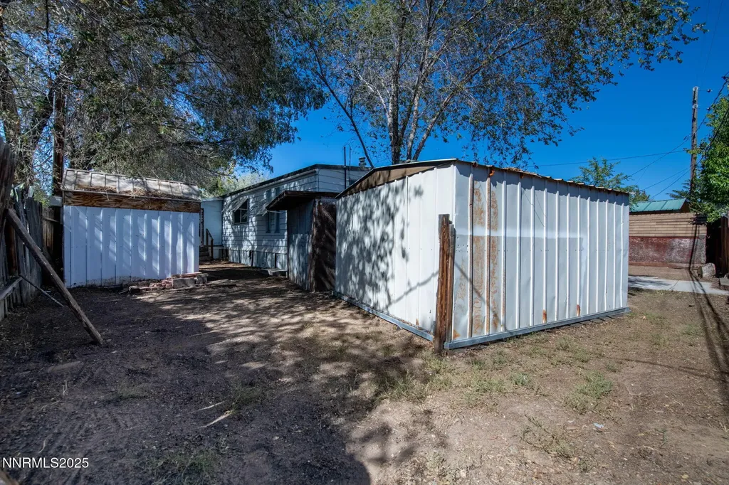 2355 Columbia Carson City NV 89701