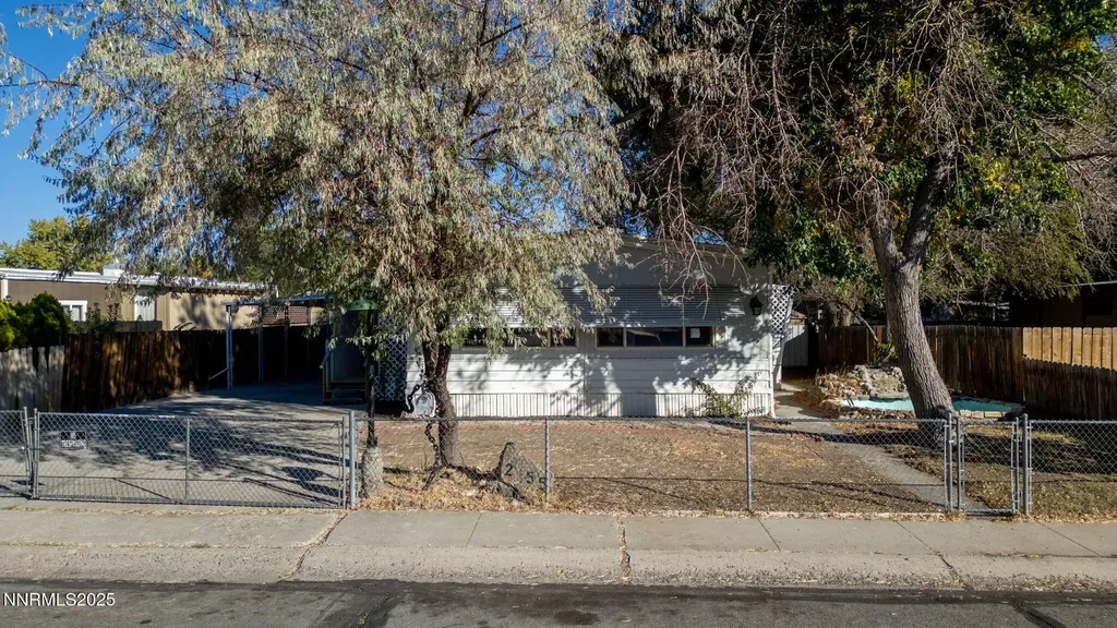 2355 Columbia Carson City NV 89701