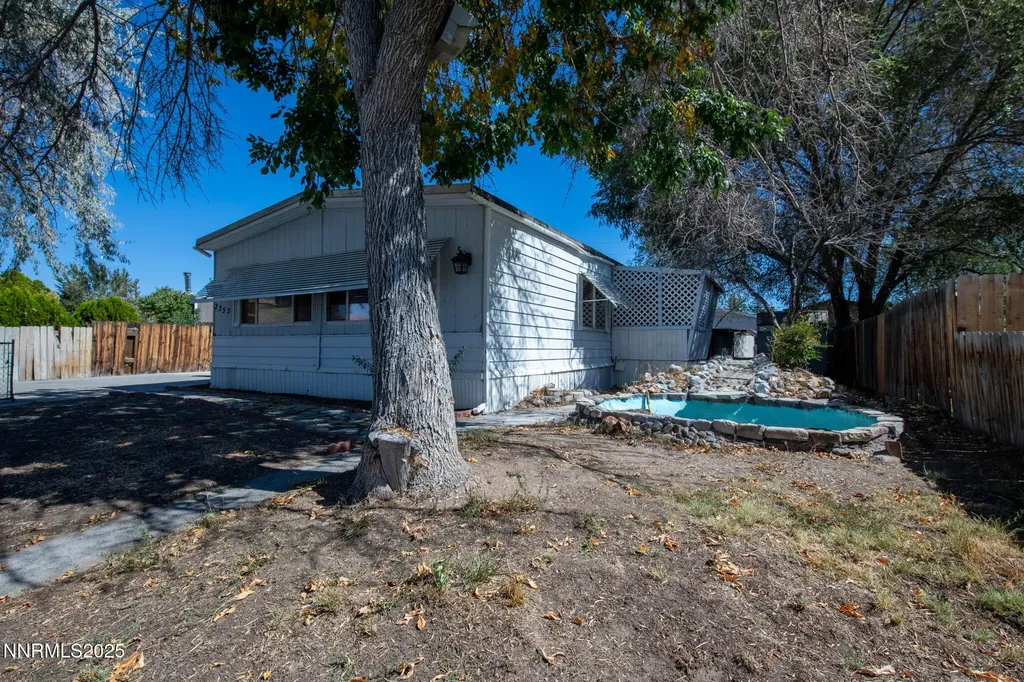 2355 Columbia Carson City NV 89701
