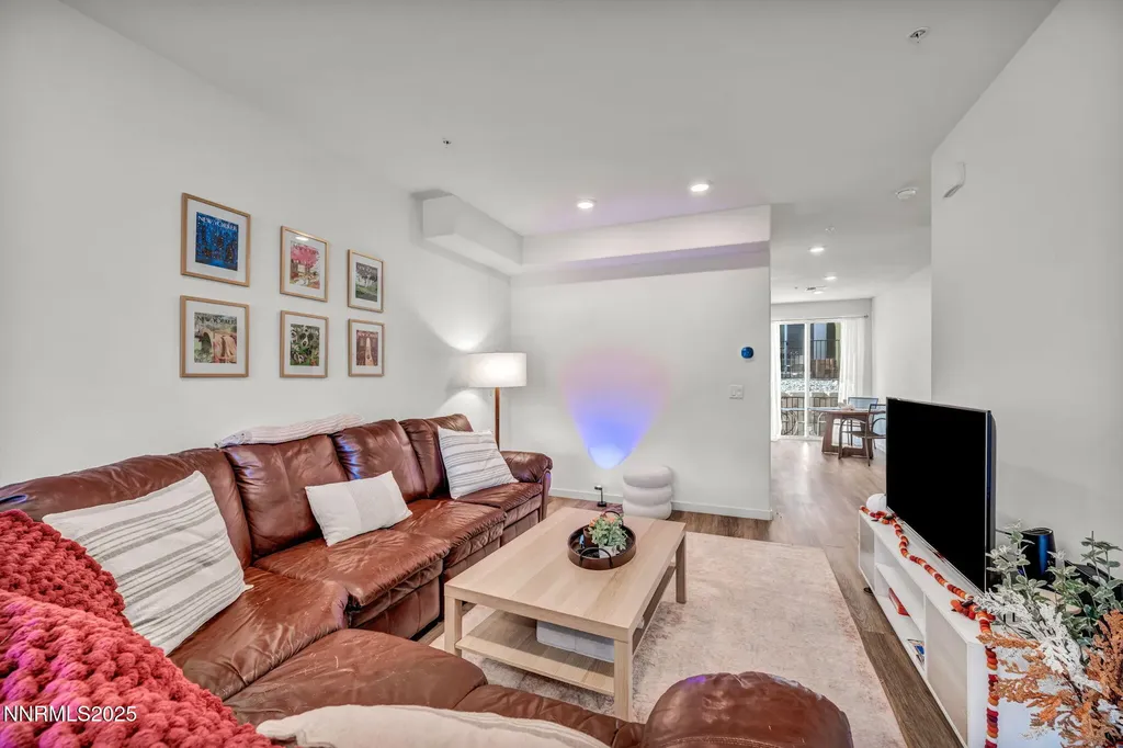 585 Logan Jacob Reno NV 89503