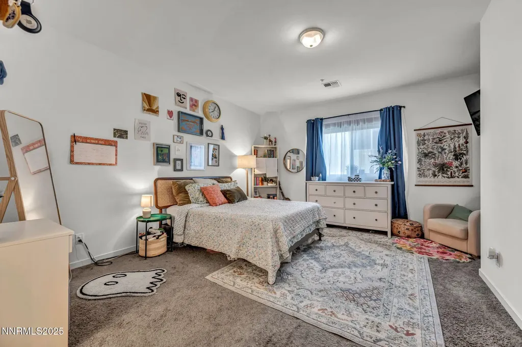 585 Logan Jacob Reno NV 89503