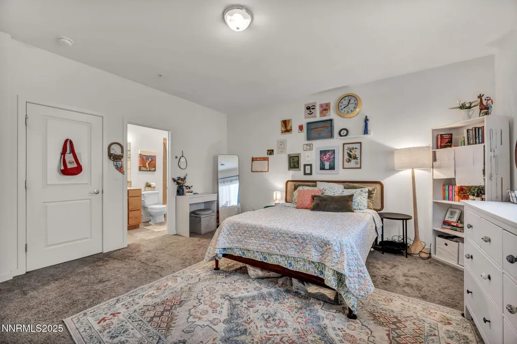 585 Logan Jacob Reno NV 89503