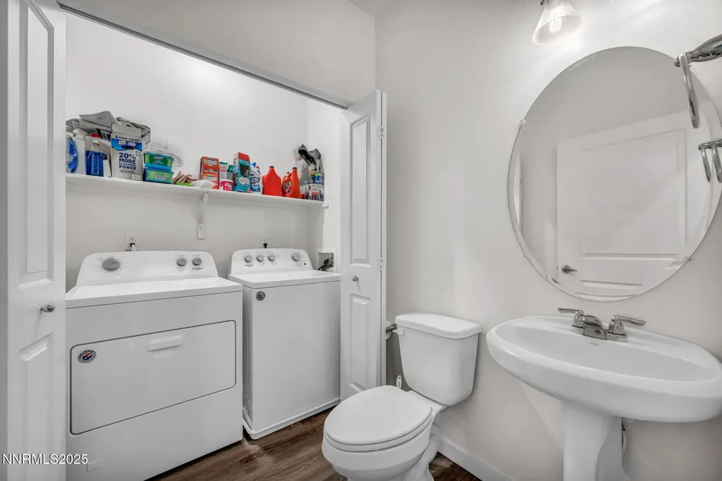 585 Logan Jacob Reno NV 89503