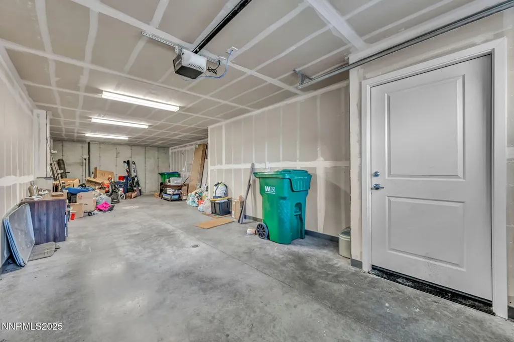 585 Logan Jacob Reno NV 89503