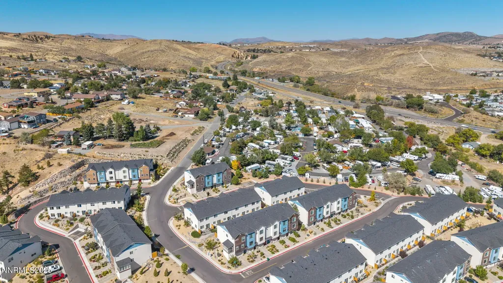 585 Logan Jacob Reno NV 89503