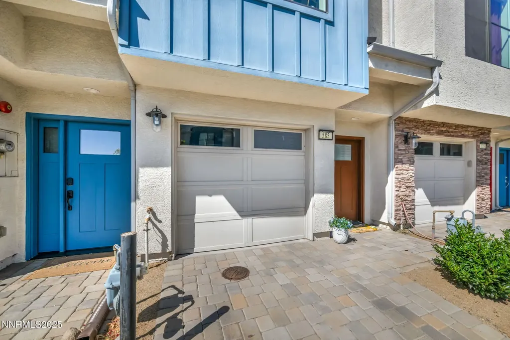 585 Logan Jacob Reno NV 89503