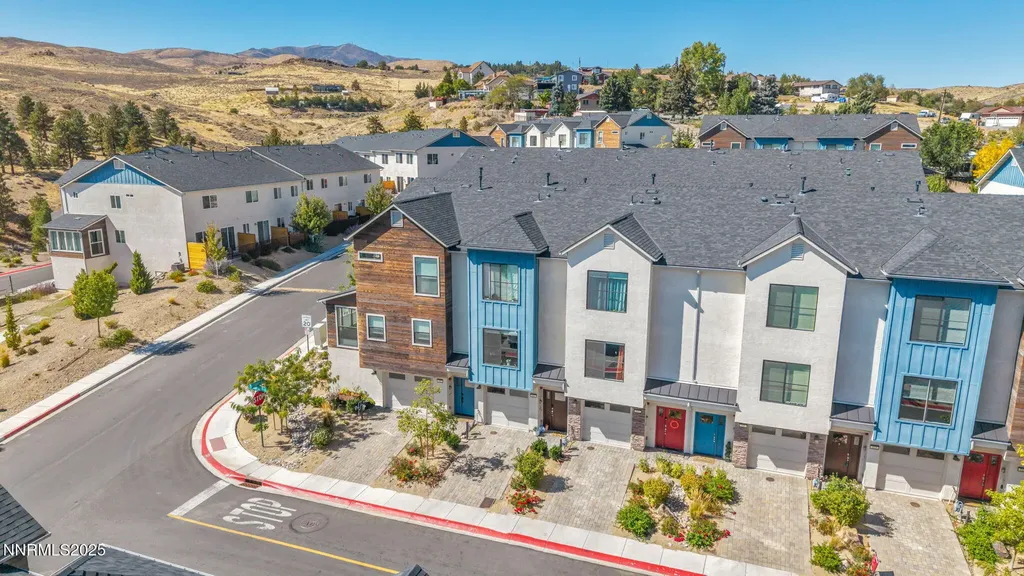 585 Logan Jacob Reno NV 89503