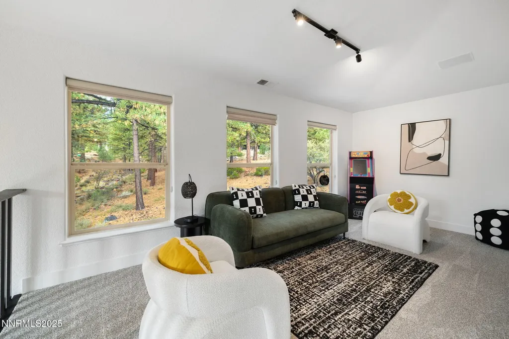 16435 Snow Flower Reno NV 89511