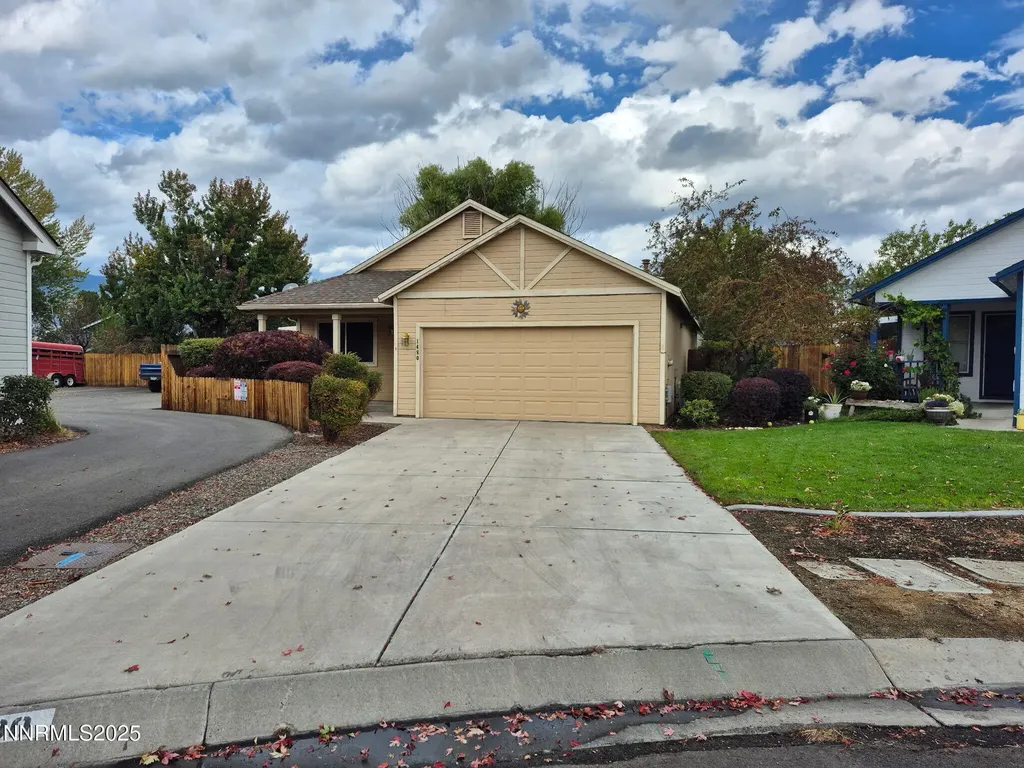 1480 Garden Glen Gardnerville NV 89410