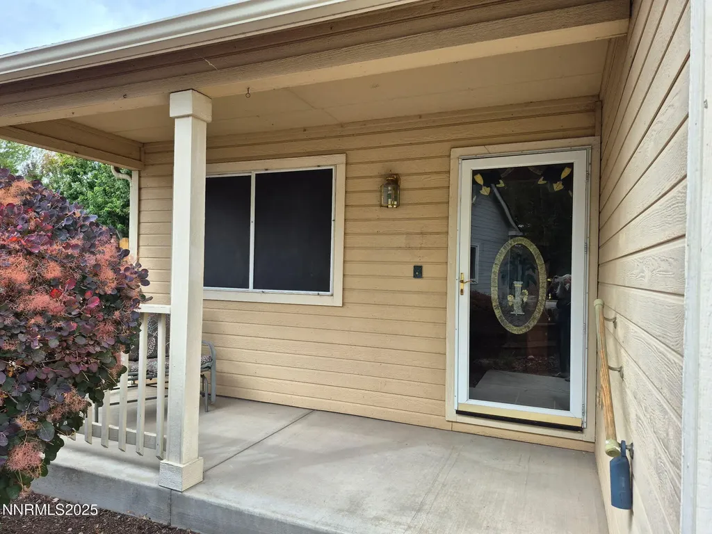 1480 Garden Glen Gardnerville NV 89410