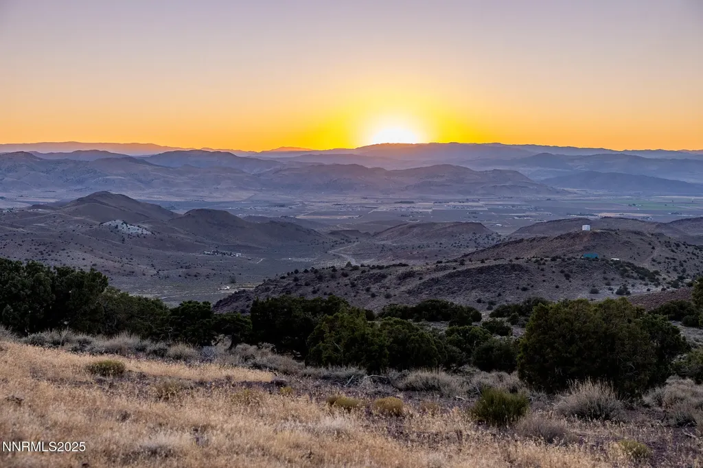 1955 Piute Creek Reno NV 89510
